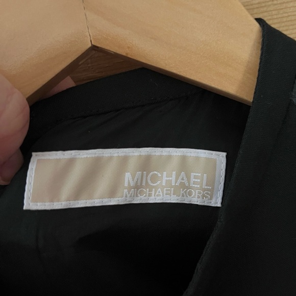💰Michael Kors Classic Black Dress - Picture 5 of 6
